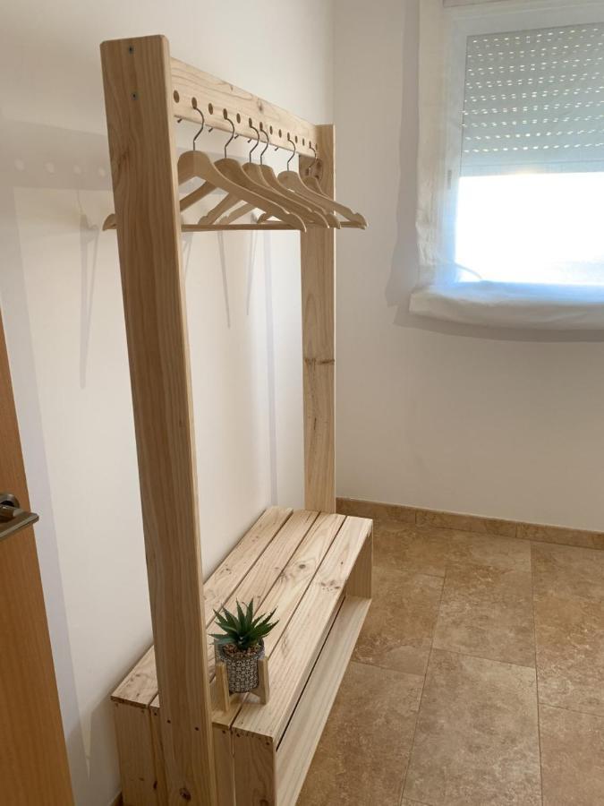 Lo Salat Apartment Делтебре Екстериор снимка